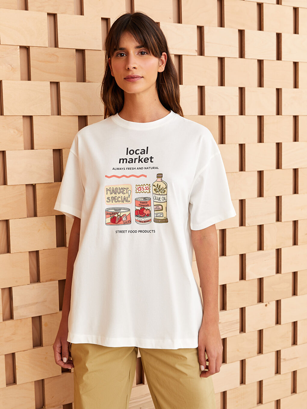 Ekru Bisiklet Yaka Baskılı Kısa Kollu Oversize Kadın Tunik