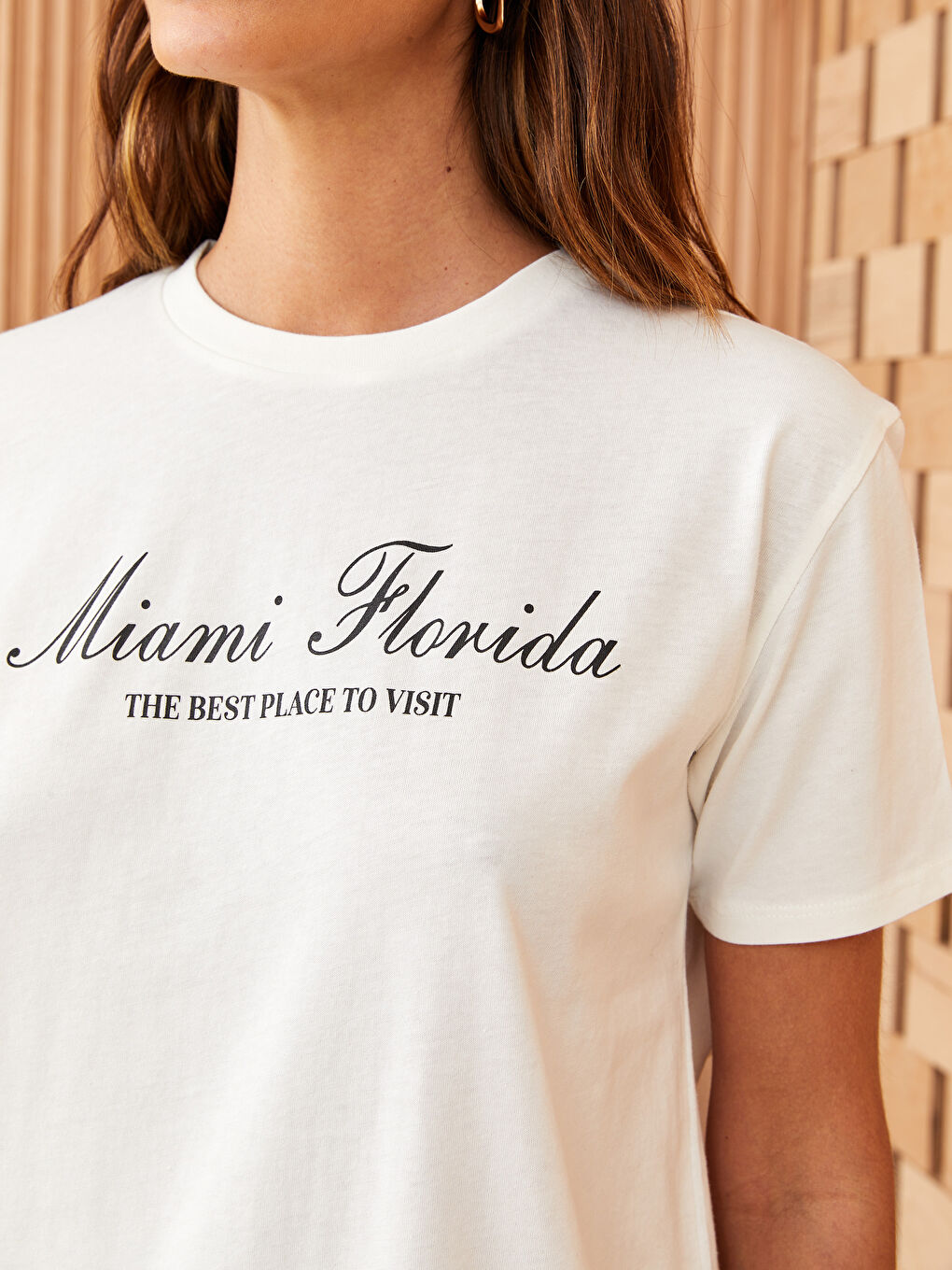 Ekru Bisiklet Yaka Baskılı Kısa Kollu Kadın Tunik-3