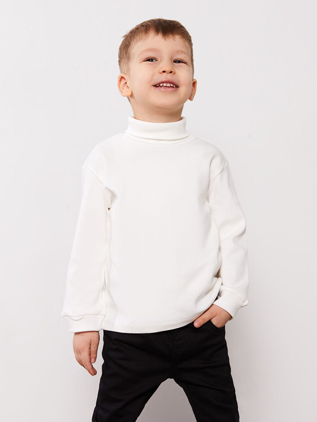 LCW baby Turtleneck Long Sleeve Basic Baby Boy T-Shirt -S3HB45Z1-EEW
