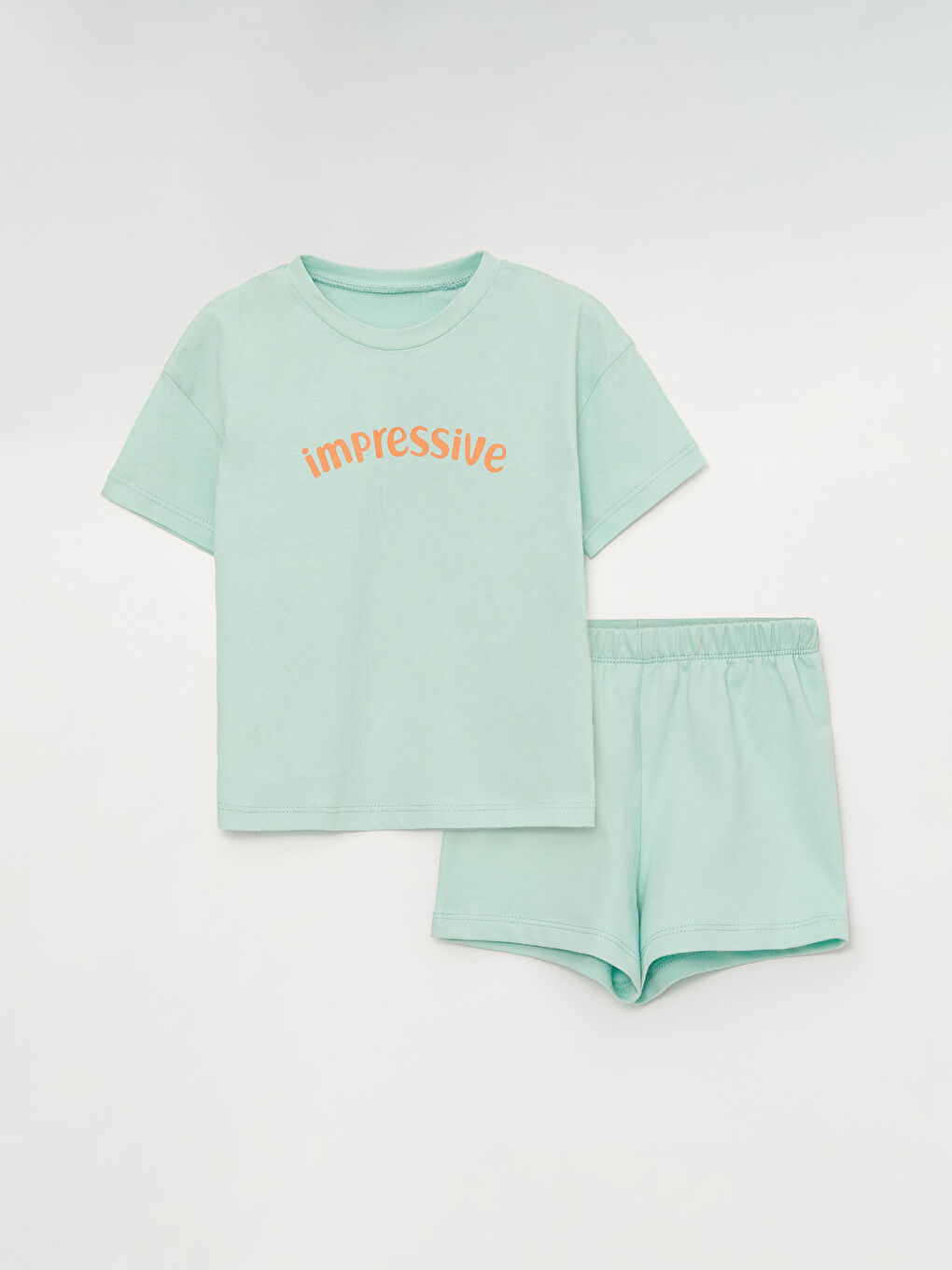تيشيرت مطبوع بياقة دائرية وشورت للبنات الرضع - مجموعة من قطعتين