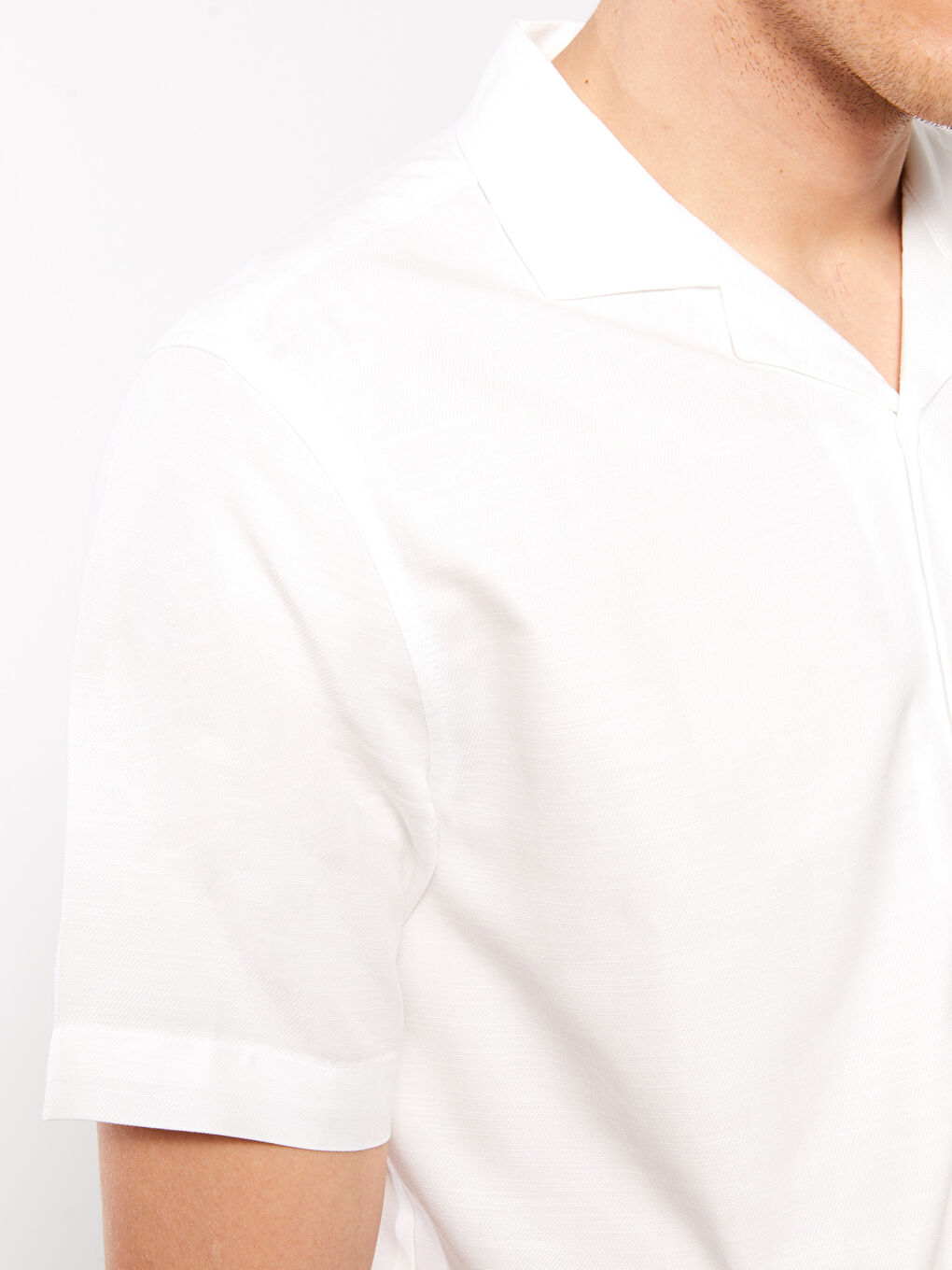 Regular Fit Short Sleeve Poplin Men's Shirt-3