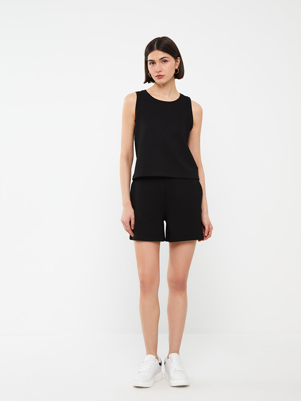 Siyah Kadın Bisiklet Yaka Düz Atlet-2