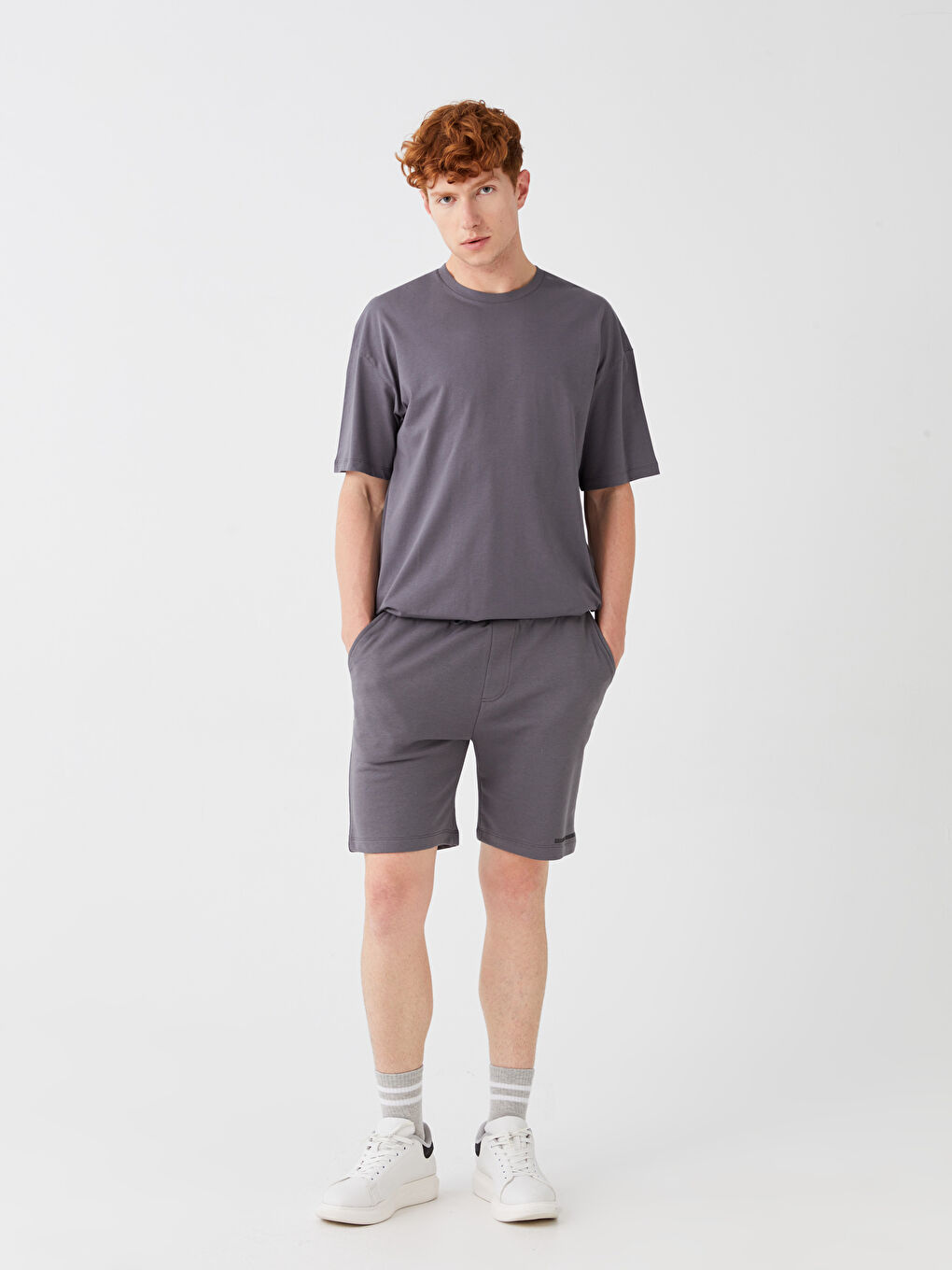 Antrasit Standart Kalıp Beli Bağlama Detaylı Erkek Şort
