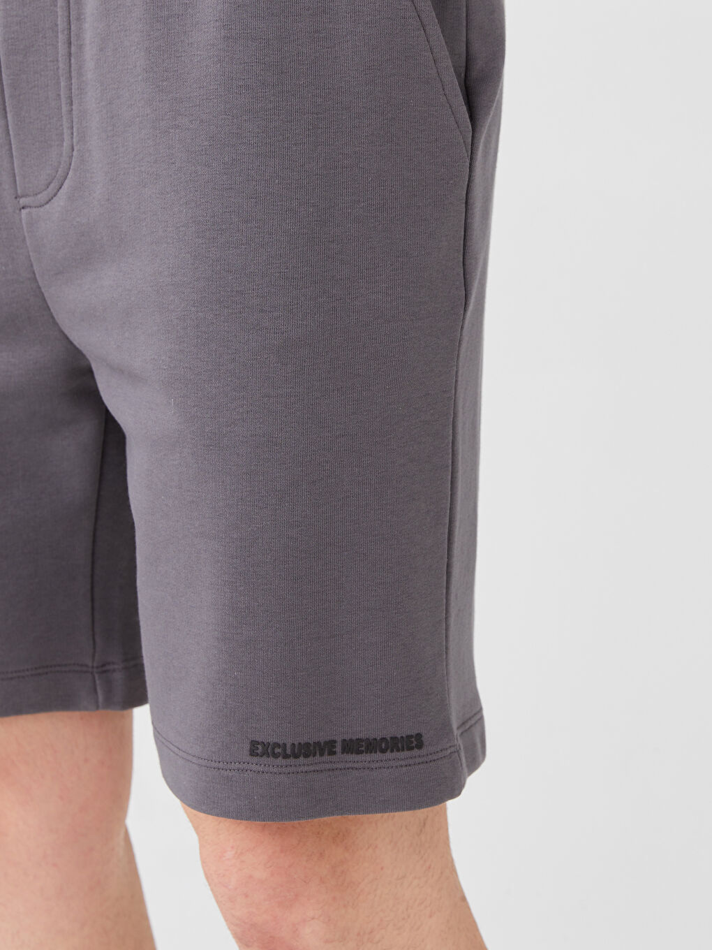 Antrasit Standart Kalıp Beli Bağlama Detaylı Erkek Şort-4