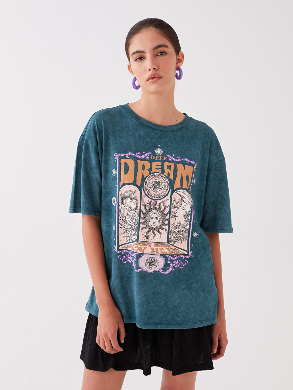 Футболка с круглым вырезом, принтом и коротким рукавом оверсайз для женщин