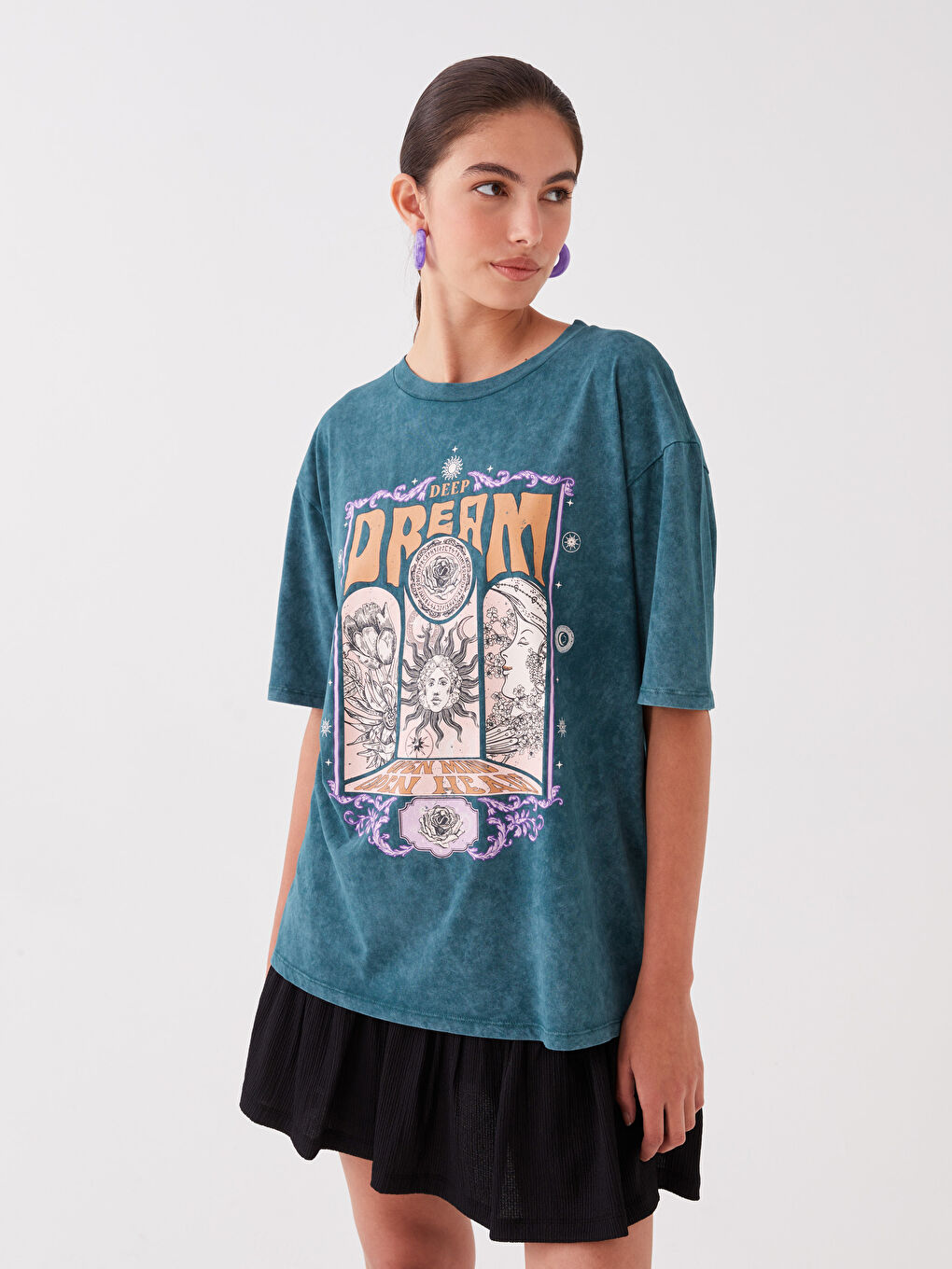 Футболка с круглым вырезом, принтом и коротким рукавом оверсайз для женщин-1