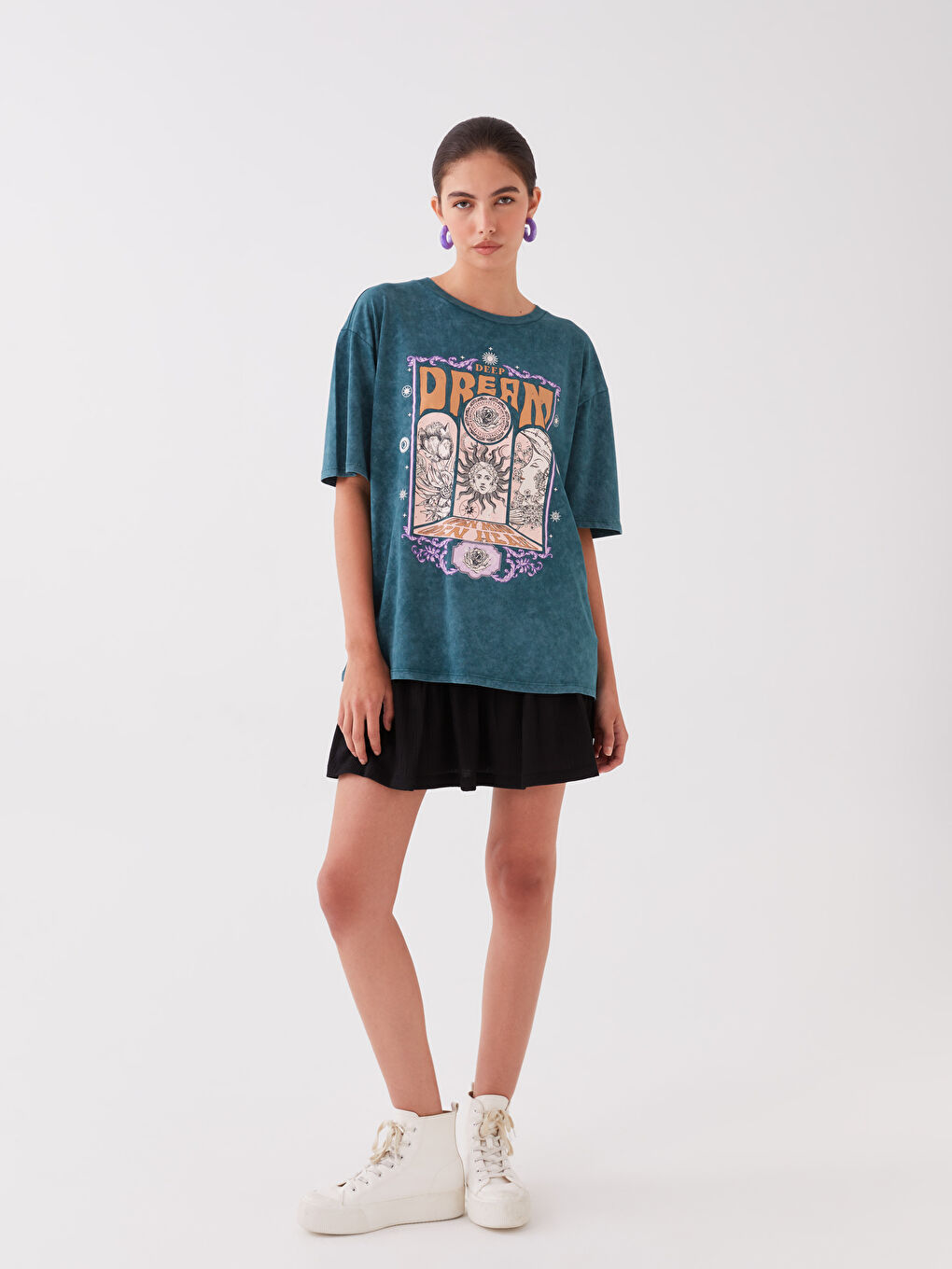 Футболка с круглым вырезом, принтом и коротким рукавом оверсайз для женщин-2