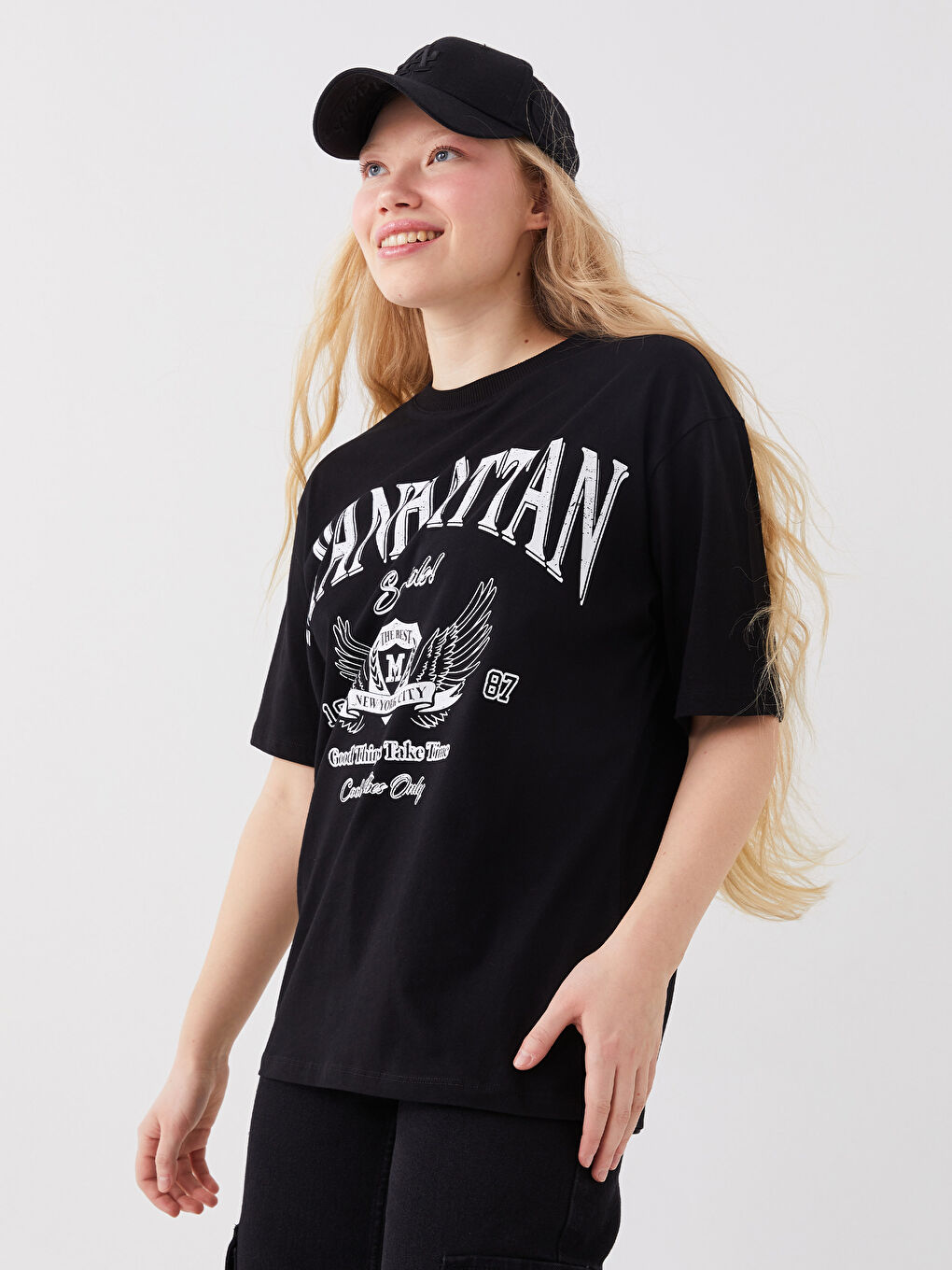 Crew Neck Printed Short Sleeve Oversize Women's T-Shirt-1