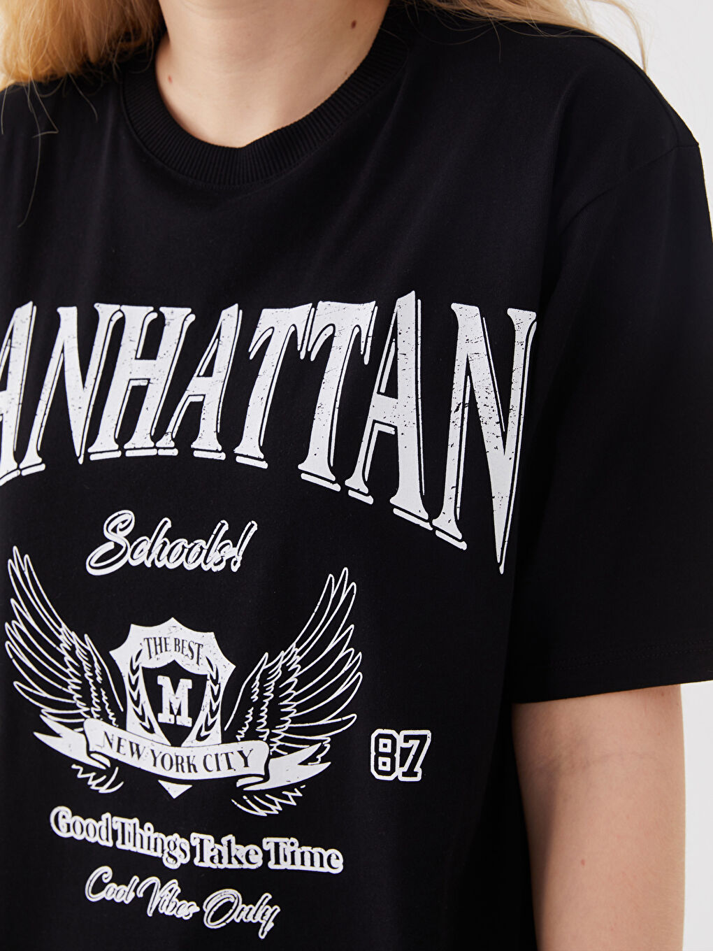 Crew Neck Printed Short Sleeve Oversize Women's T-Shirt-3