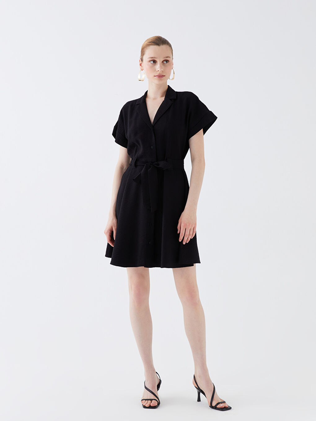 قميص فستان ياقة بلي كول مستقيم كم قصير مظهر الكتان نساء