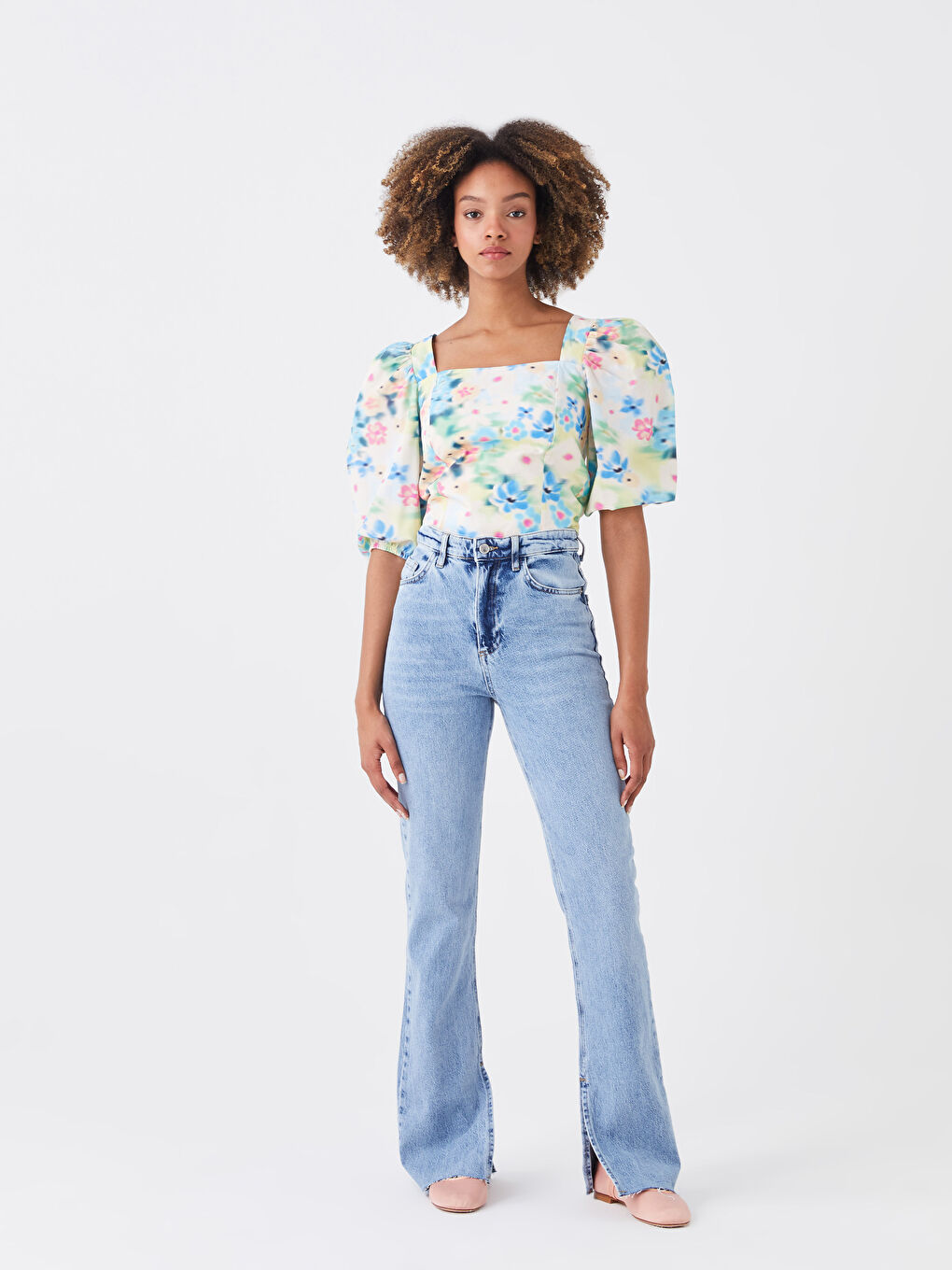 Normal Rise Straight Fit Women Jeans-1