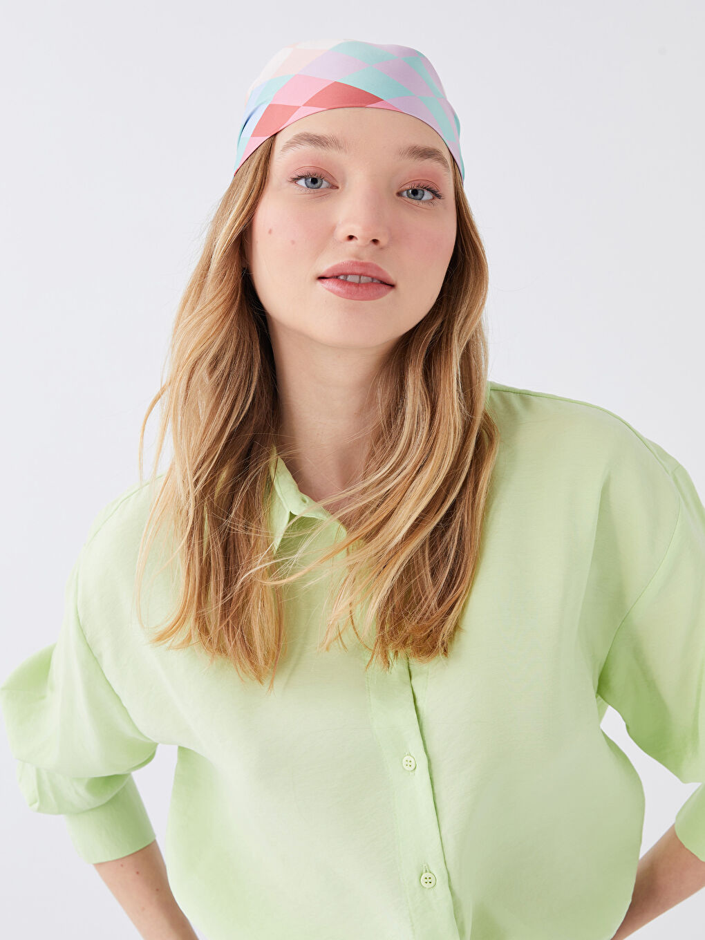 Pembe Ekose Desenli Kadın Saten Fular