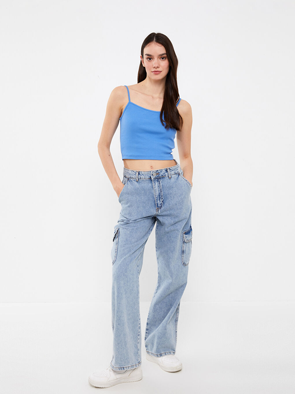 U Neck Plain Strappy Women's Crop Top -S3HD70Z8-GW0