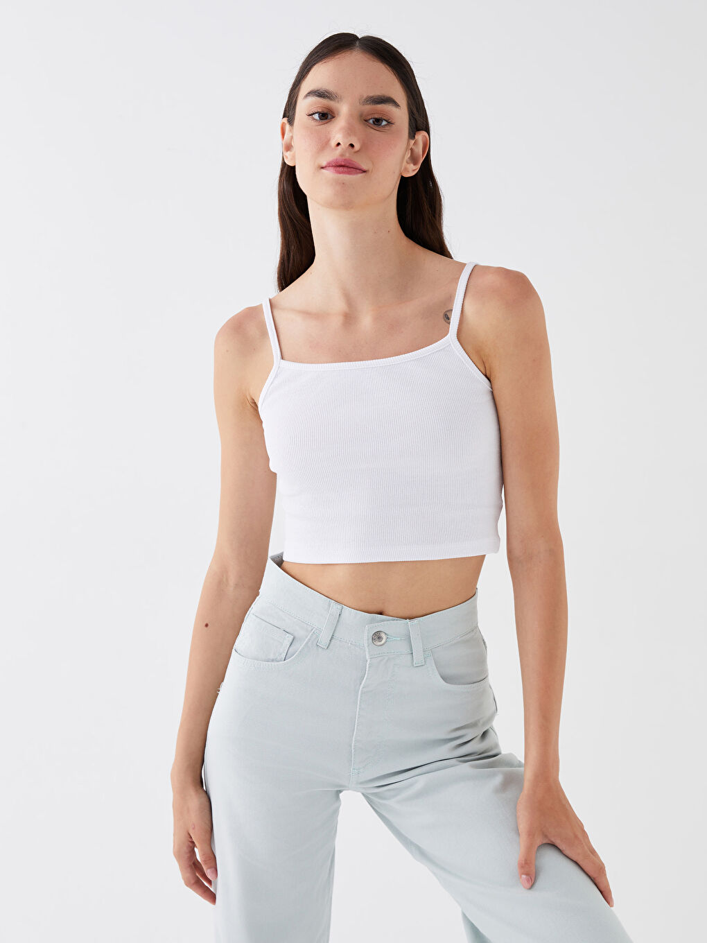 U Neck Plain Strappy Women's Crop Top