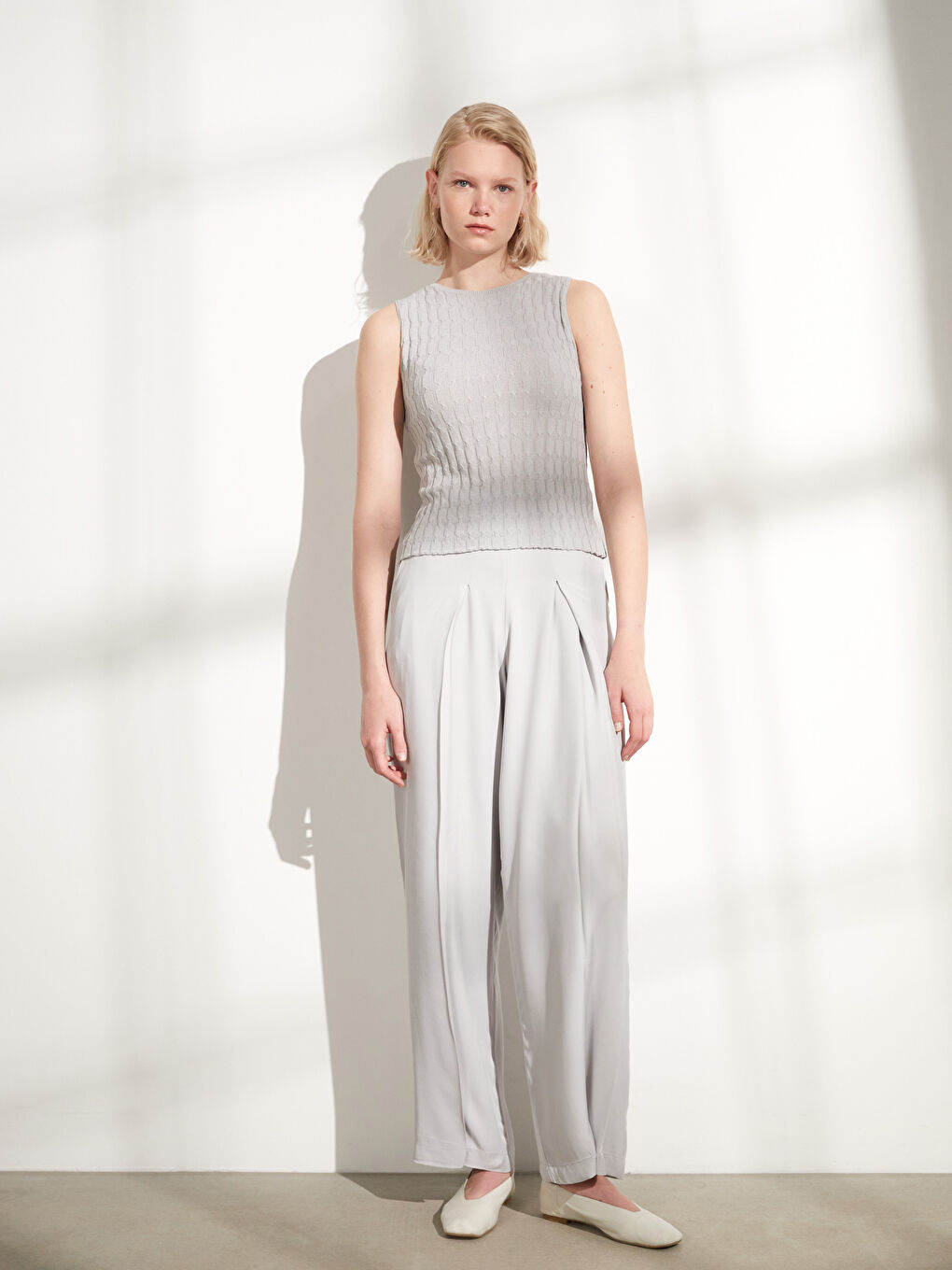 یه‌خه‌ خڕ نەخشدار بۆ ژنان تریكۆ تانکی سەرەوە-2