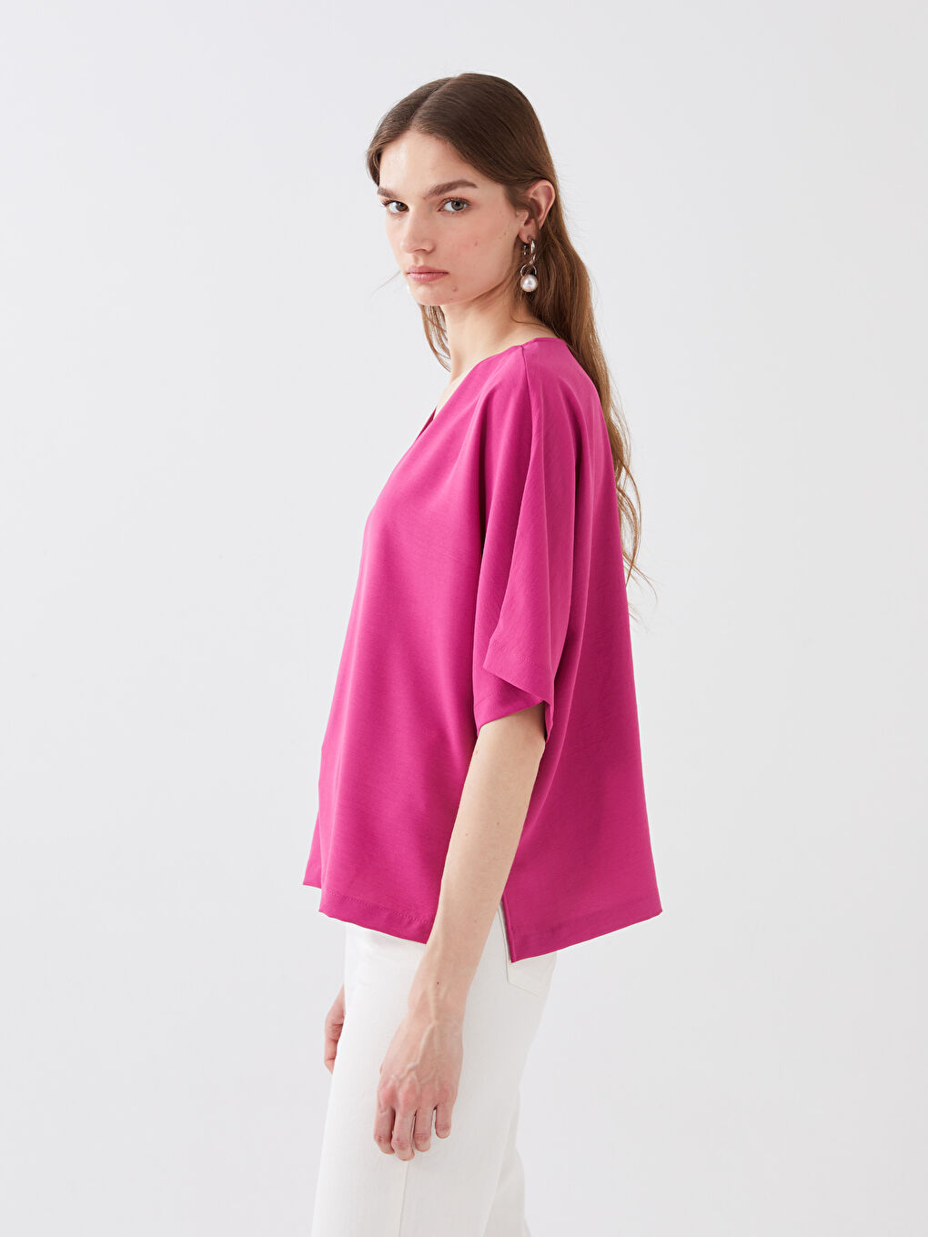 Bluză Supradimensionată pentru Femei cu Decolteu în V, Simplă, Mânecă Scurtă-1