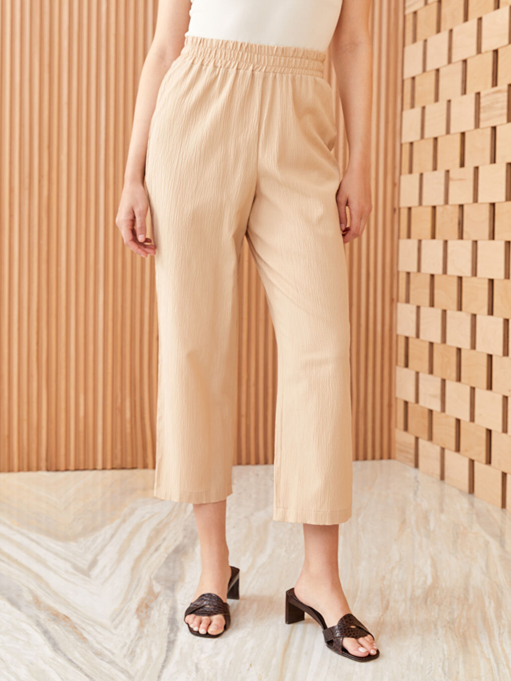 Elastic Waist Comfortable Fit Seekers Women's Trousers-3