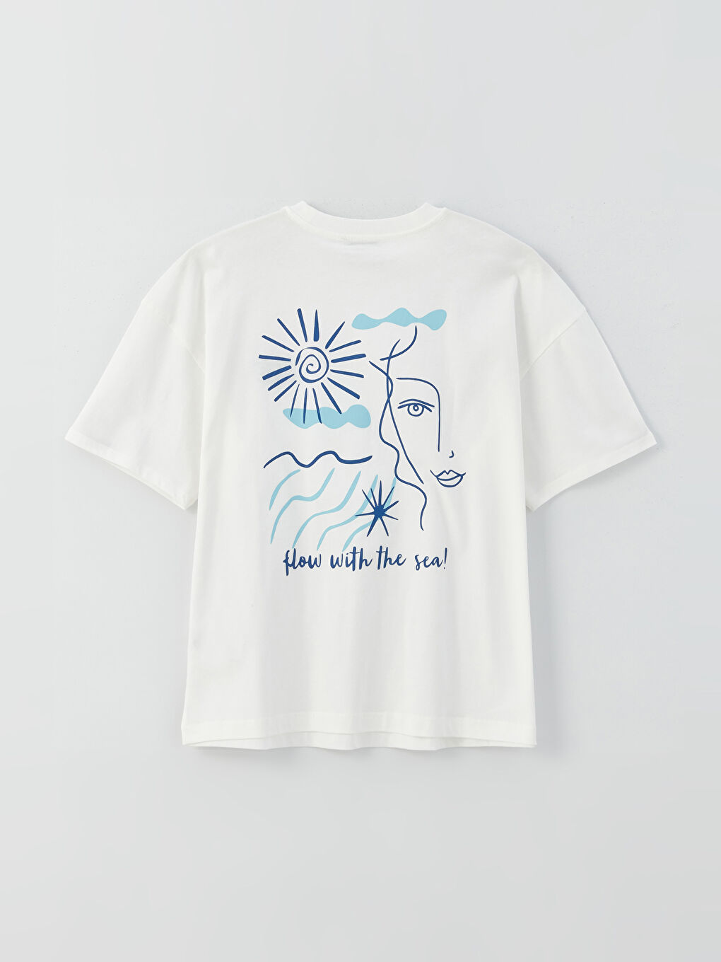 Ekru Bisiklet Yaka Nakışlı Kısa Kollu Oversize Kadın Tişört-6