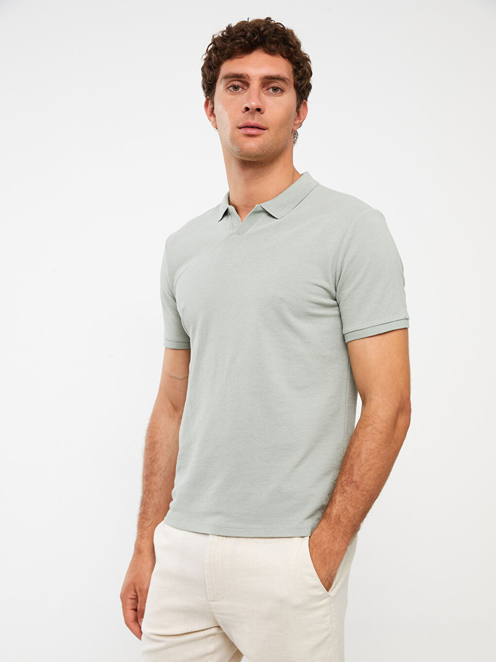 Yeşil Resort Yaka Kısa Kollu Erkek Tişört-1