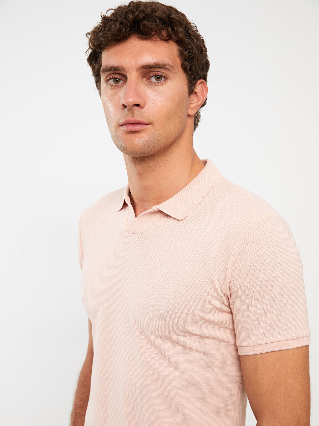 Resort Neck Short Sleeve Men's T-Shirt-1