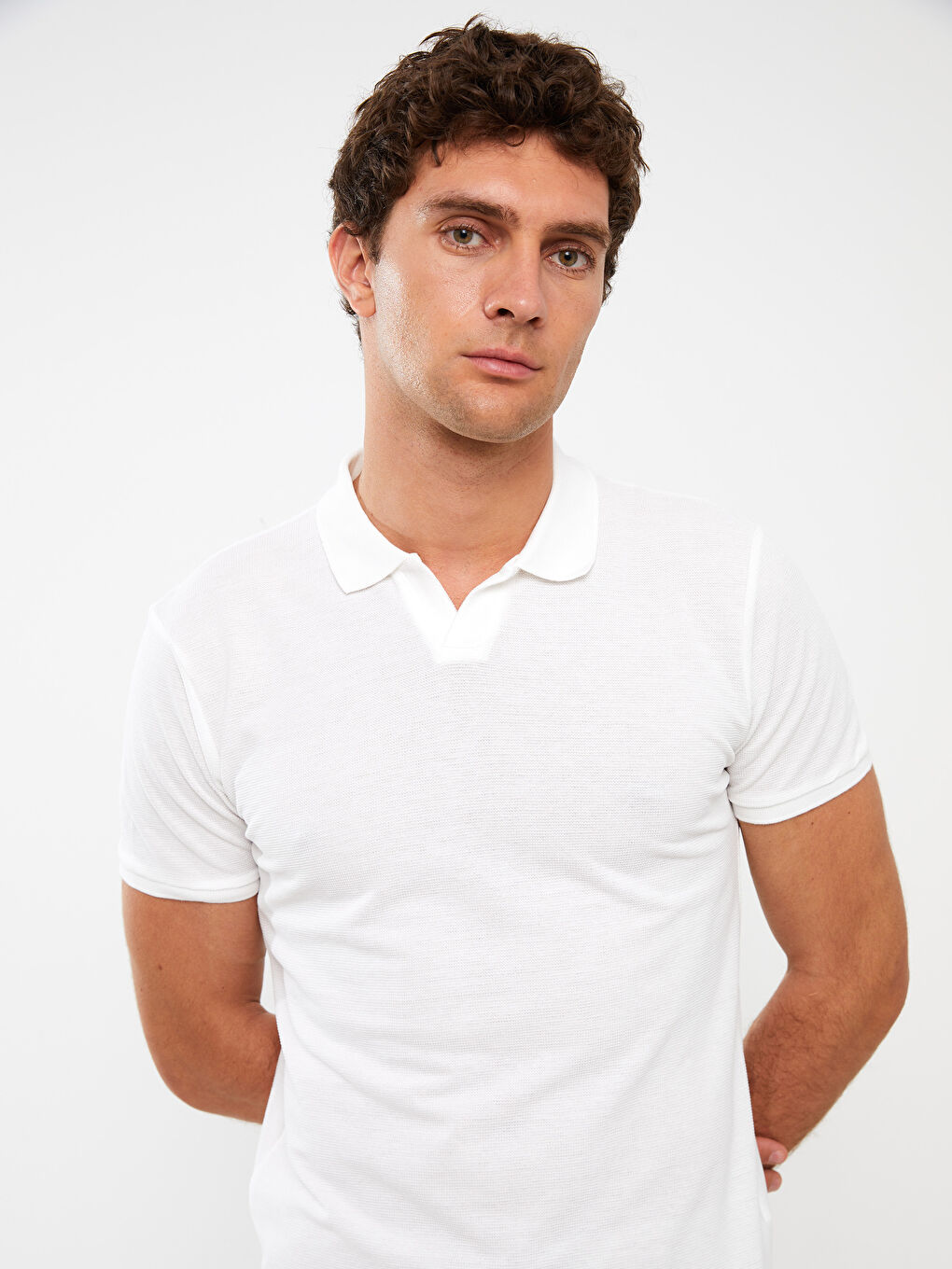 Ekru Resort Yaka Kısa Kollu Erkek Tişört