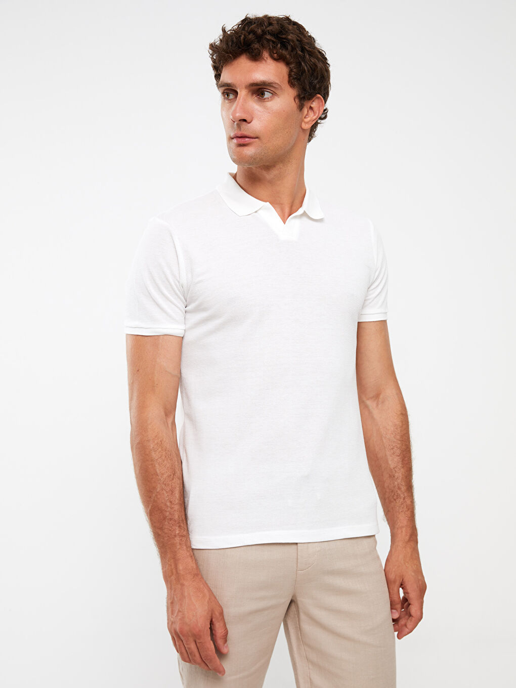 Ekru Resort Yaka Kısa Kollu Erkek Tişört-1