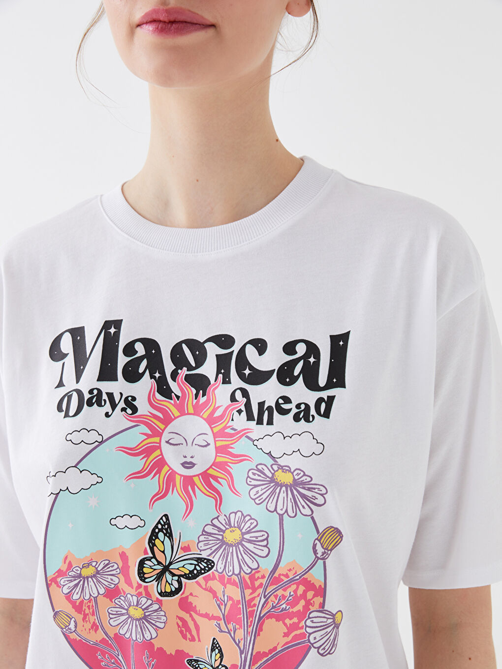 Crew Neck Printed Short Sleeve Oversize Women's T-Shirt-3