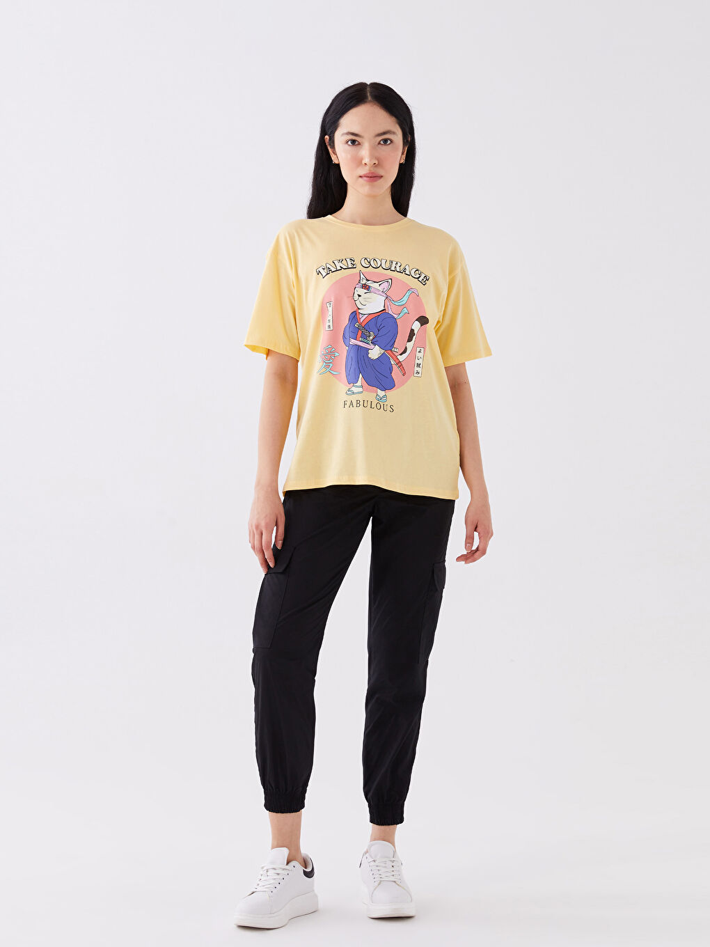 Sarı Bisiklet Yaka Desenli Kısa Kollu Oversize Kadın Tişört-2