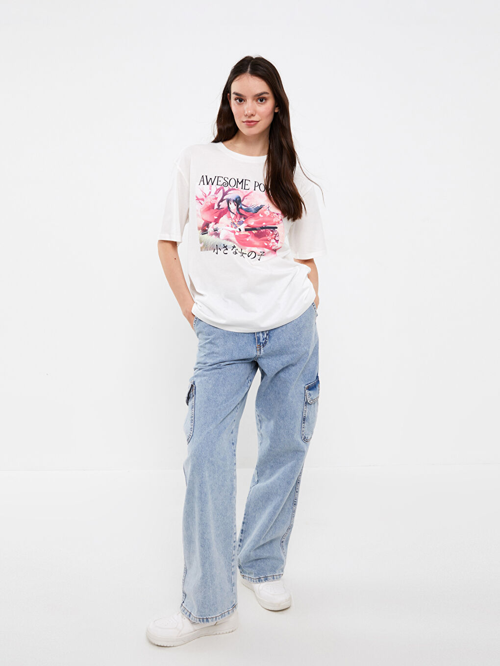 Ekru Bisiklet Yaka Baskılı Kısa Kollu Oversize Kadın Tişört-2