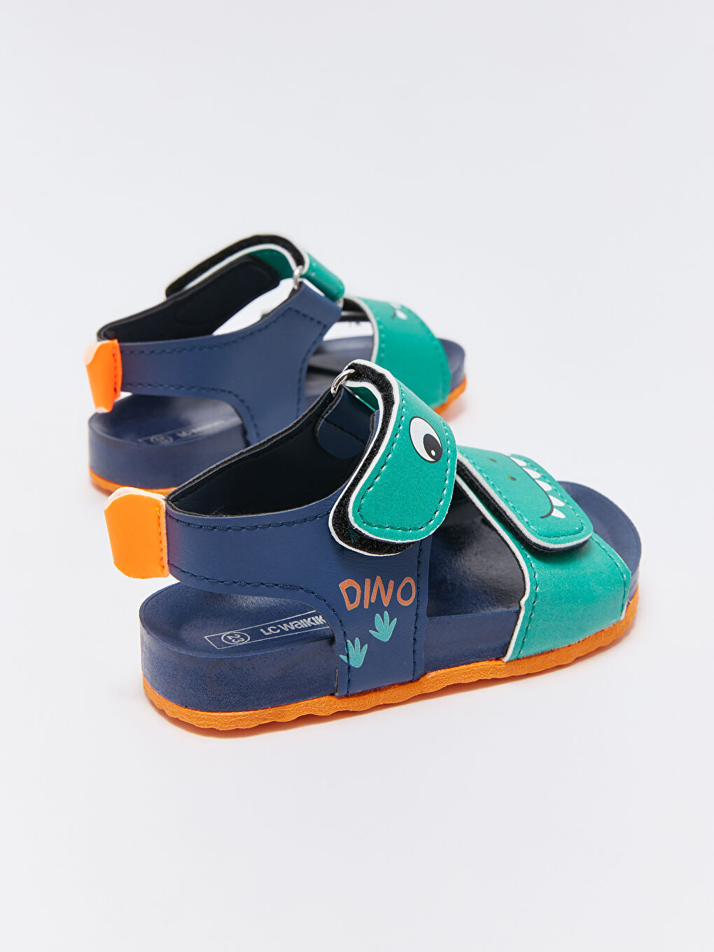 صنادل أولاد صغار مطبوعة بشريط واحد-3