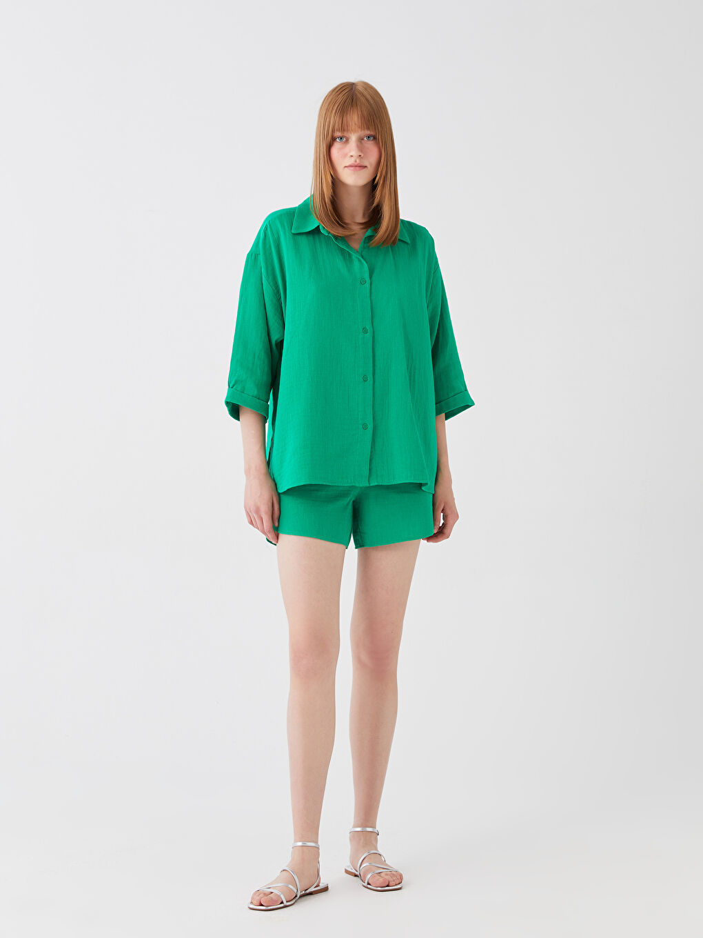 Yeşil Düz Oversize Müslin Kadın Gömlek-4