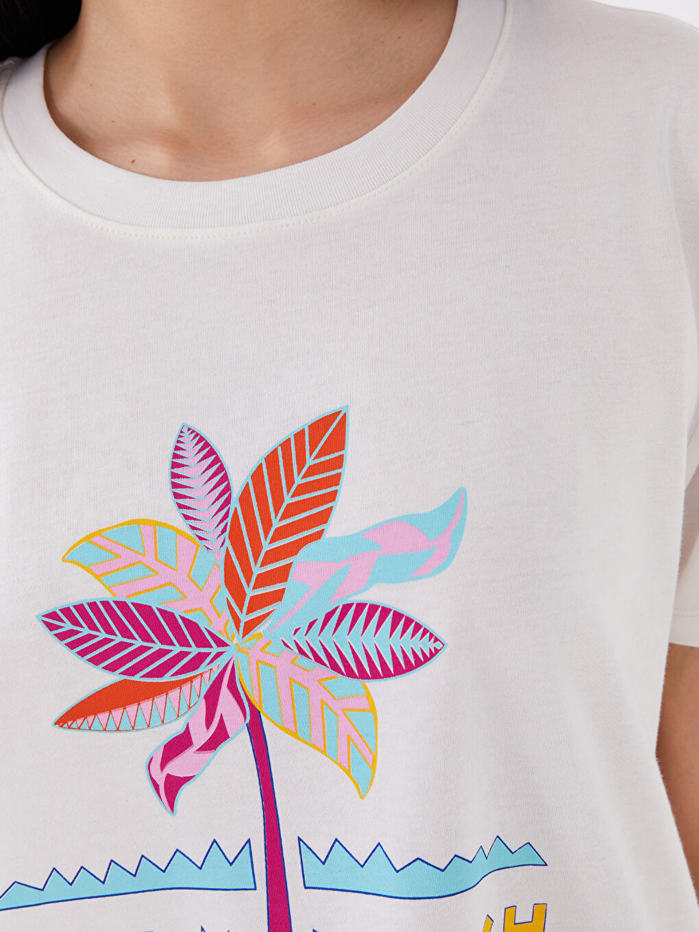 Crew Neck Printed Short Sleeve Women's T-Shirt-3