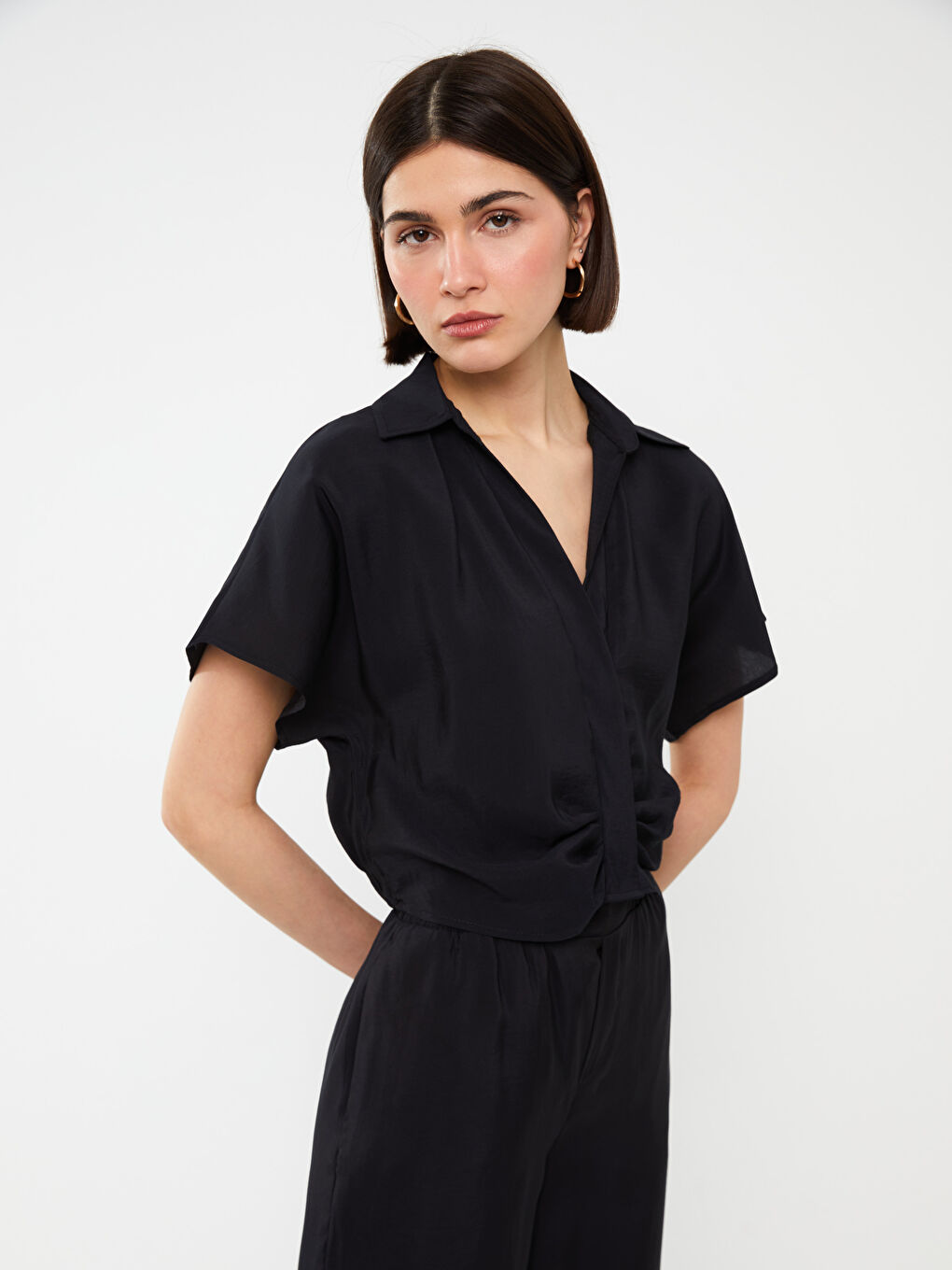 LCW Vision Shirt Collar Straight Short Sleeve Crop Women's Blouse -S3HF41Z8-CVL
