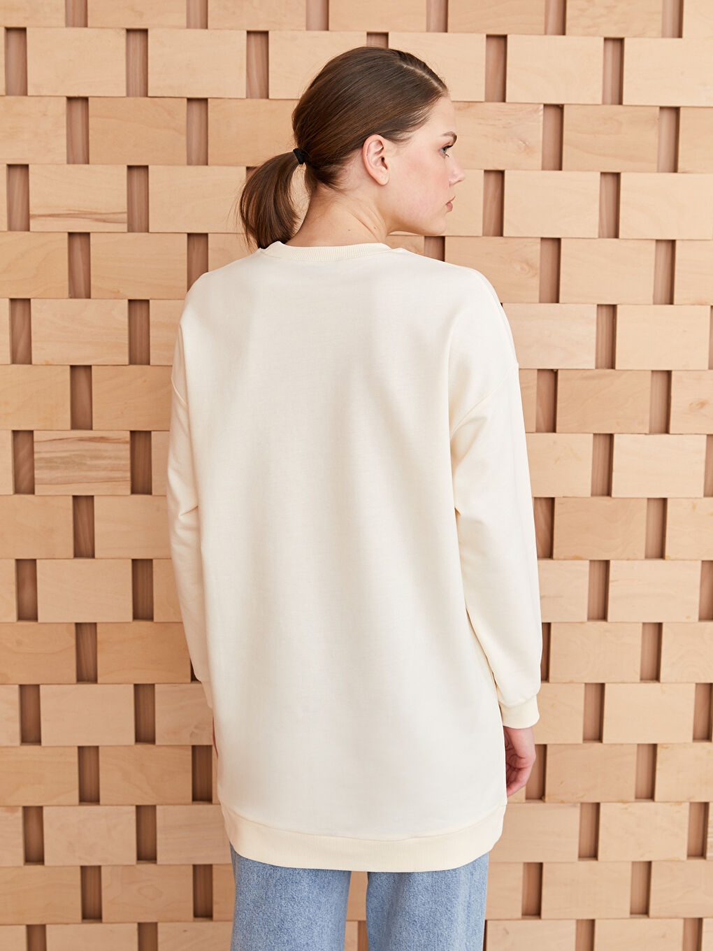 Crew Neck Printed Long Sleeve Oversize Women's Sweatshirt Tunic-4