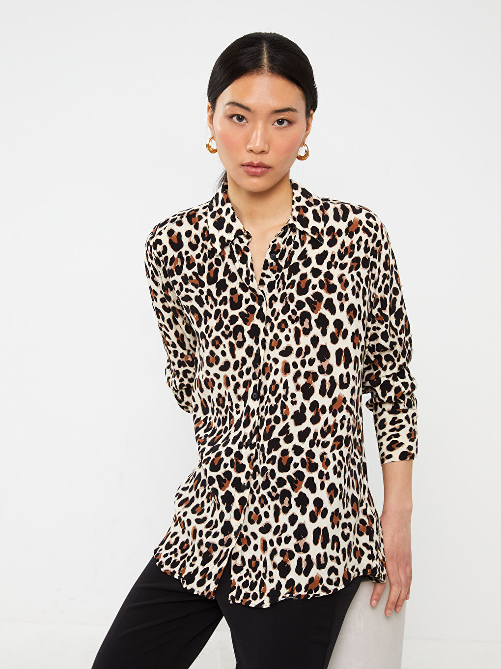 Kahverengi Desenli Uzun Kollu Kadın Gömlek