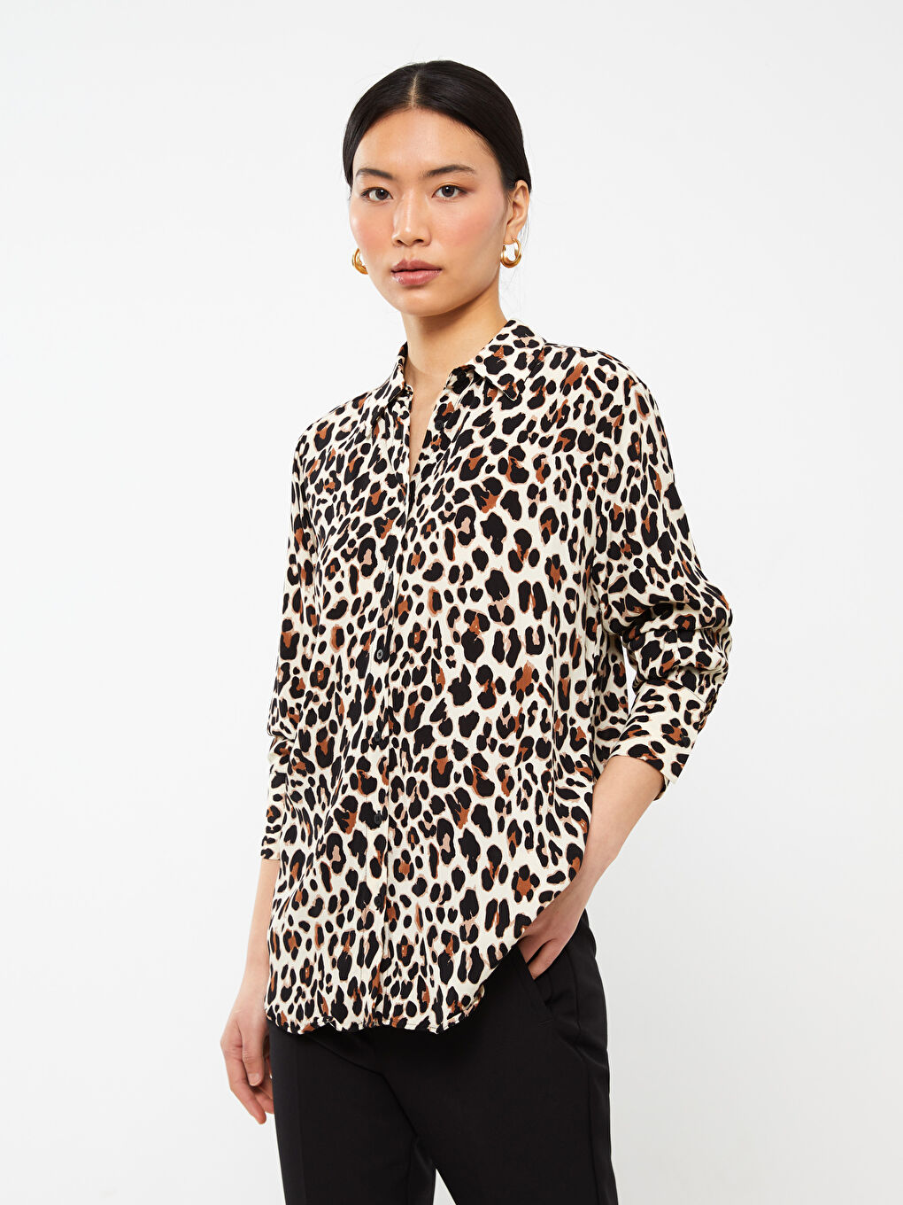 Kahverengi Desenli Uzun Kollu Kadın Gömlek-1