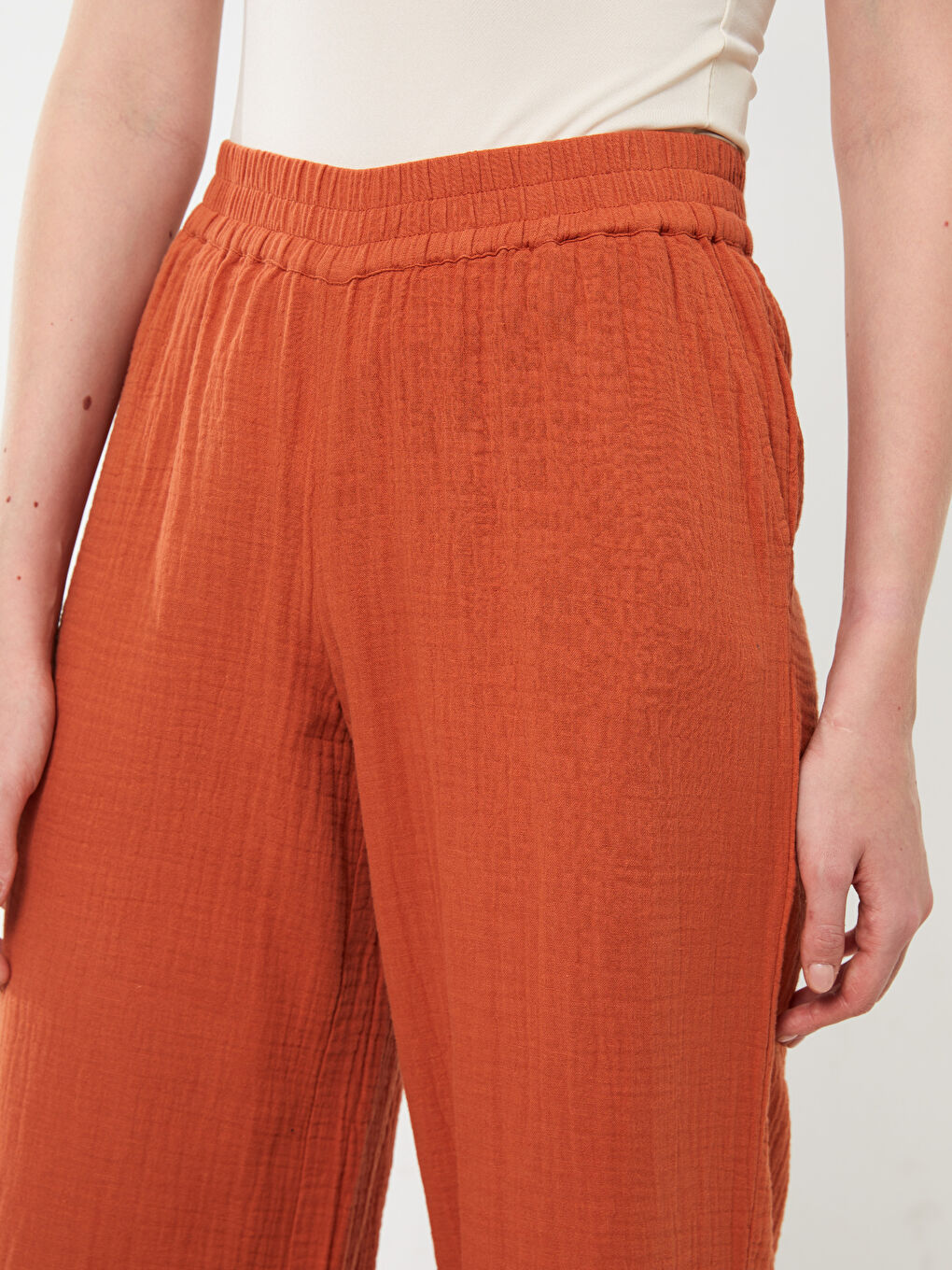 Regular Fit Wide Leg Women's Trousers -S3HH02Z8-F8C