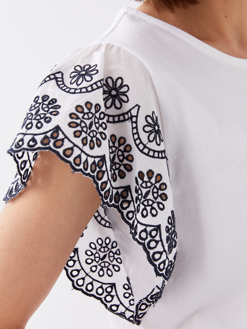 Crew Neck Embroidered Short Sleeve Women's T-Shirt-3