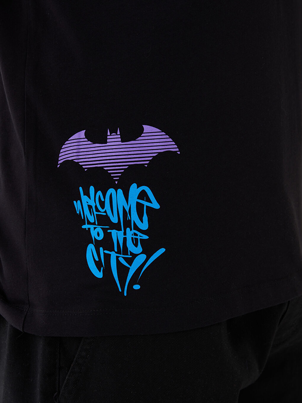 Siyah Bisiklet Yaka Kısa Kollu Batman Baskılı Penye Erkek Tişört-3