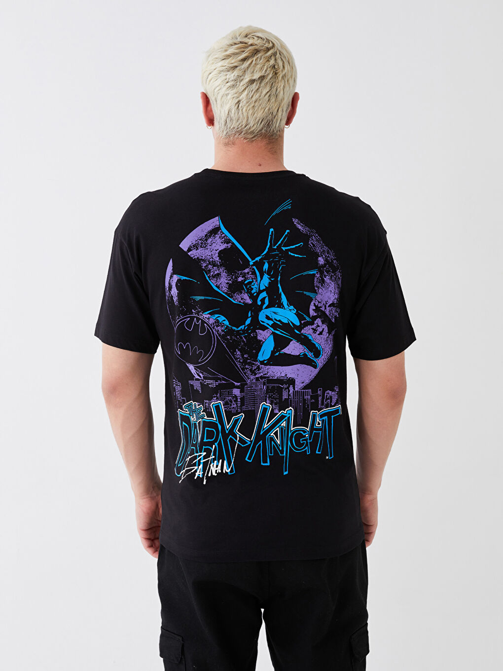 Siyah Bisiklet Yaka Kısa Kollu Batman Baskılı Penye Erkek Tişört-4