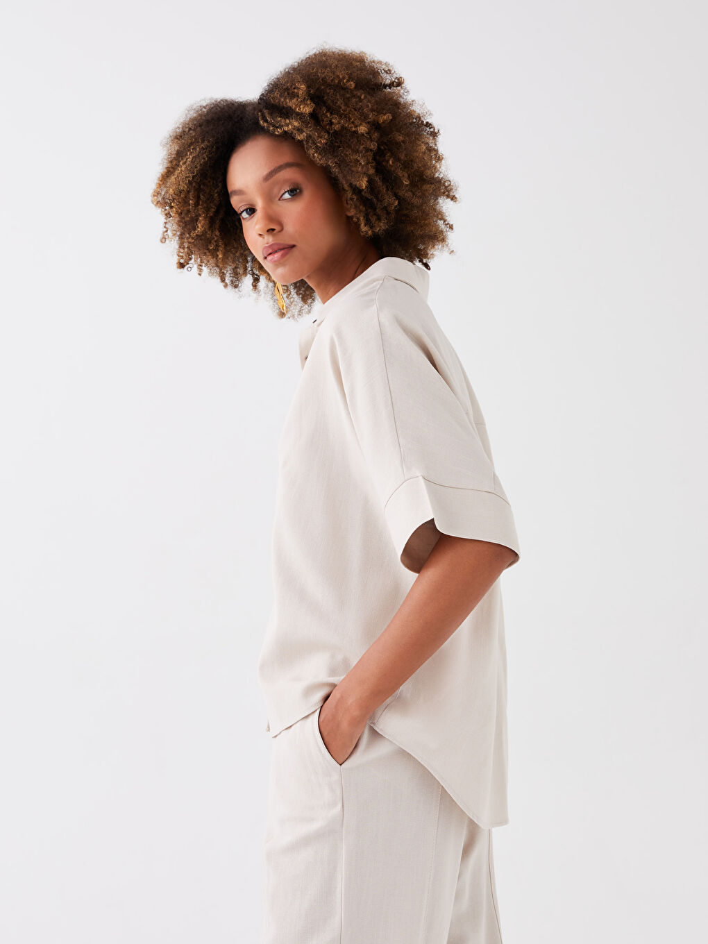 Plain Short Sleeve Oversize Linen Blend Women's Shirt-2