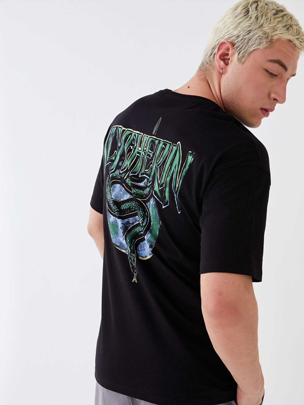 Siyah Bisiklet Yaka Kısa Kollu Harry Potter Baskılı Penye Erkek Tişört