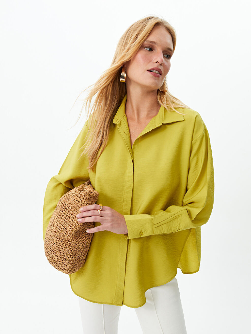 Yeşil Düz Uzun Kollu Oversize Kadın Gömlek