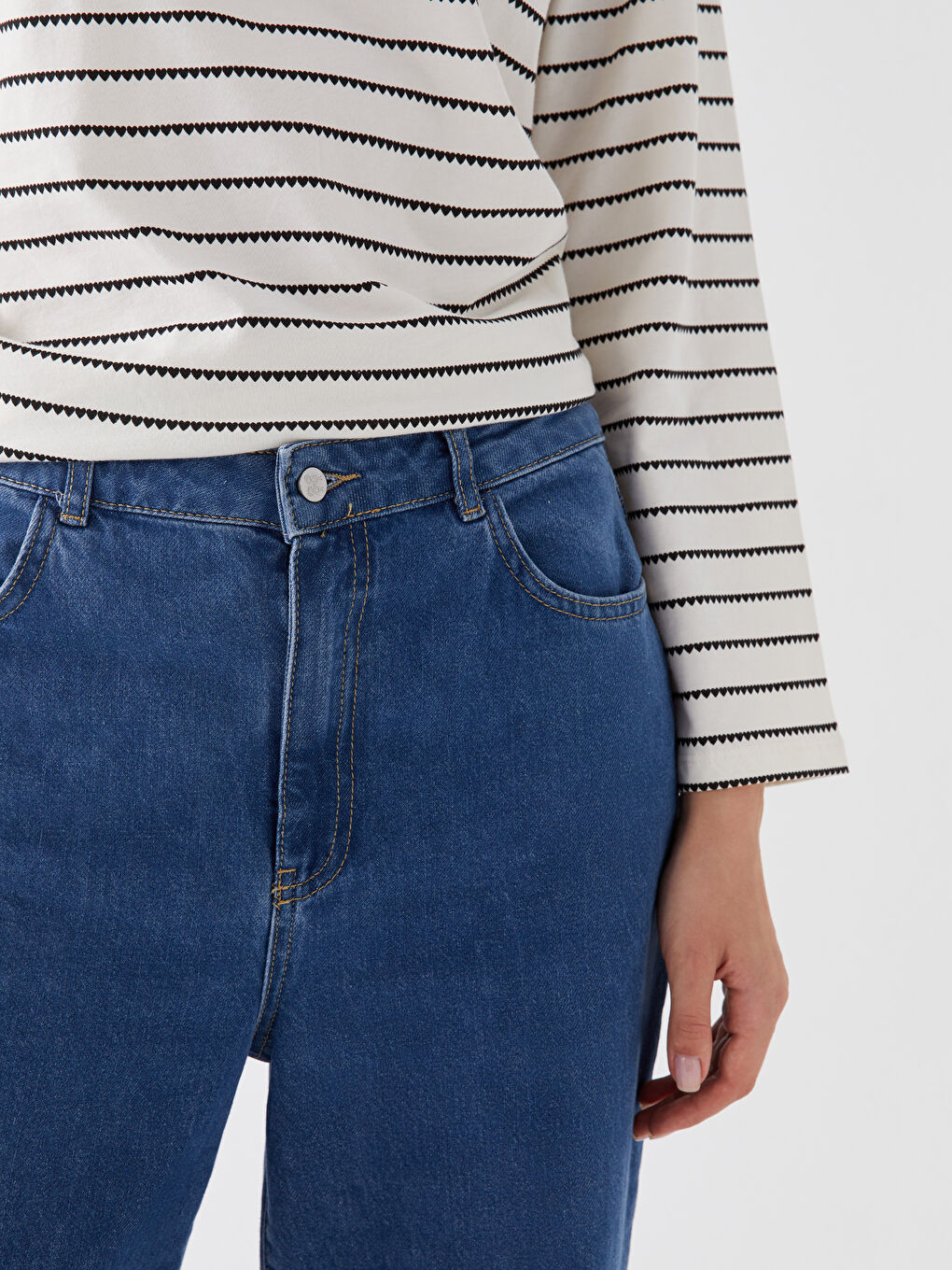 LCW baby Weit Geschnittene Bestickte Jeans Für Damen Mutter-Tochter-Kombination -S3HH74Z8-UBM
