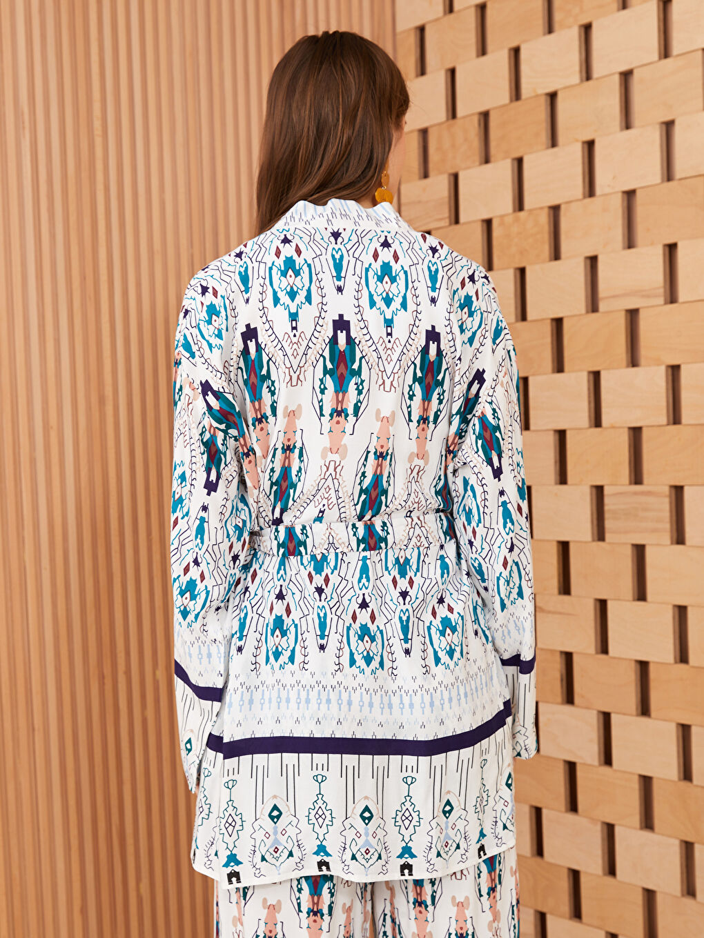 Kimono pour Femmes en Popeline à Col Châle Imprimé Manches Longues Surdimensionné-4