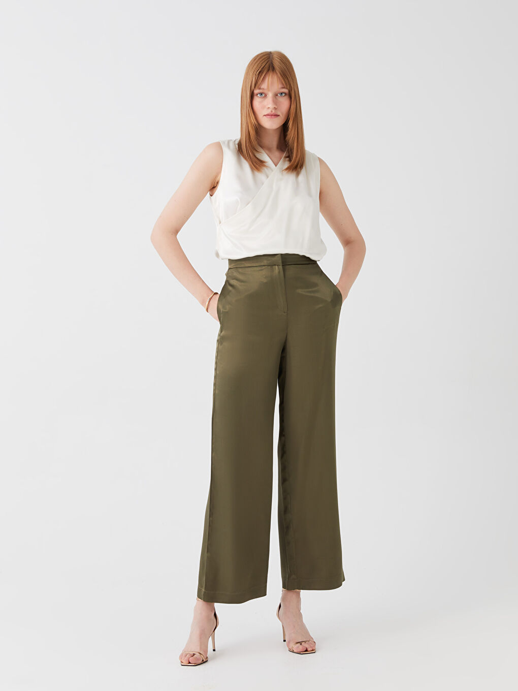 Haki Standart Fit Düz Saten Kadın Pantolon