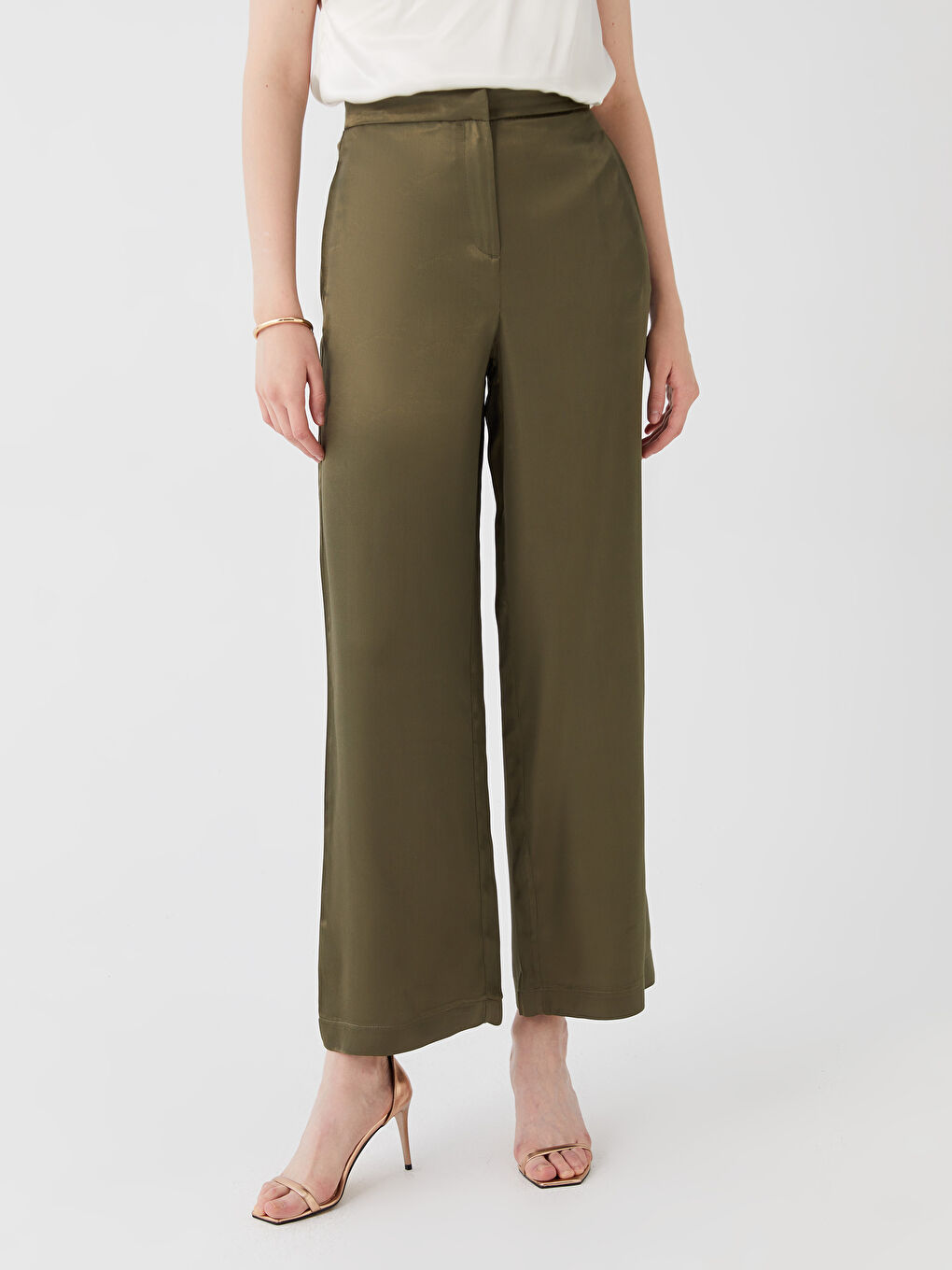 Haki Standart Fit Düz Saten Kadın Pantolon-2
