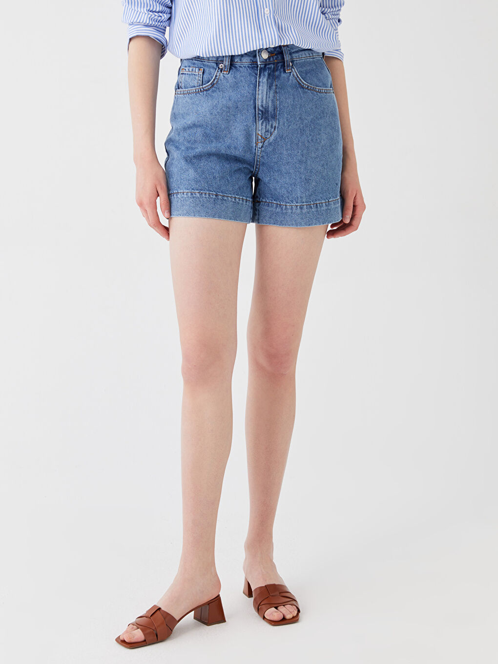 Standard Fit Women's Jean Shorts -S3HI02Z8-507