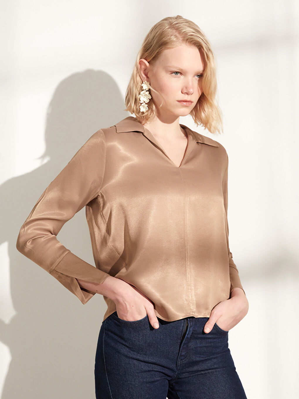 Kahverengi Gömlek Yaka Düz Uzun Kollu Kadın Bluz