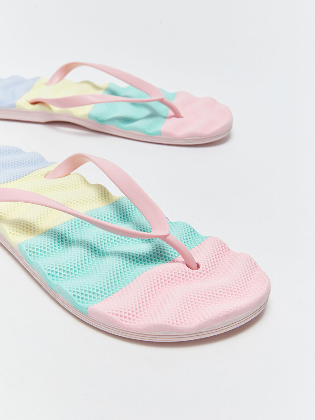 LCW STEPS Color Block Women's Flip Flops Beach Slippers -S3HJ33Z8-F9C